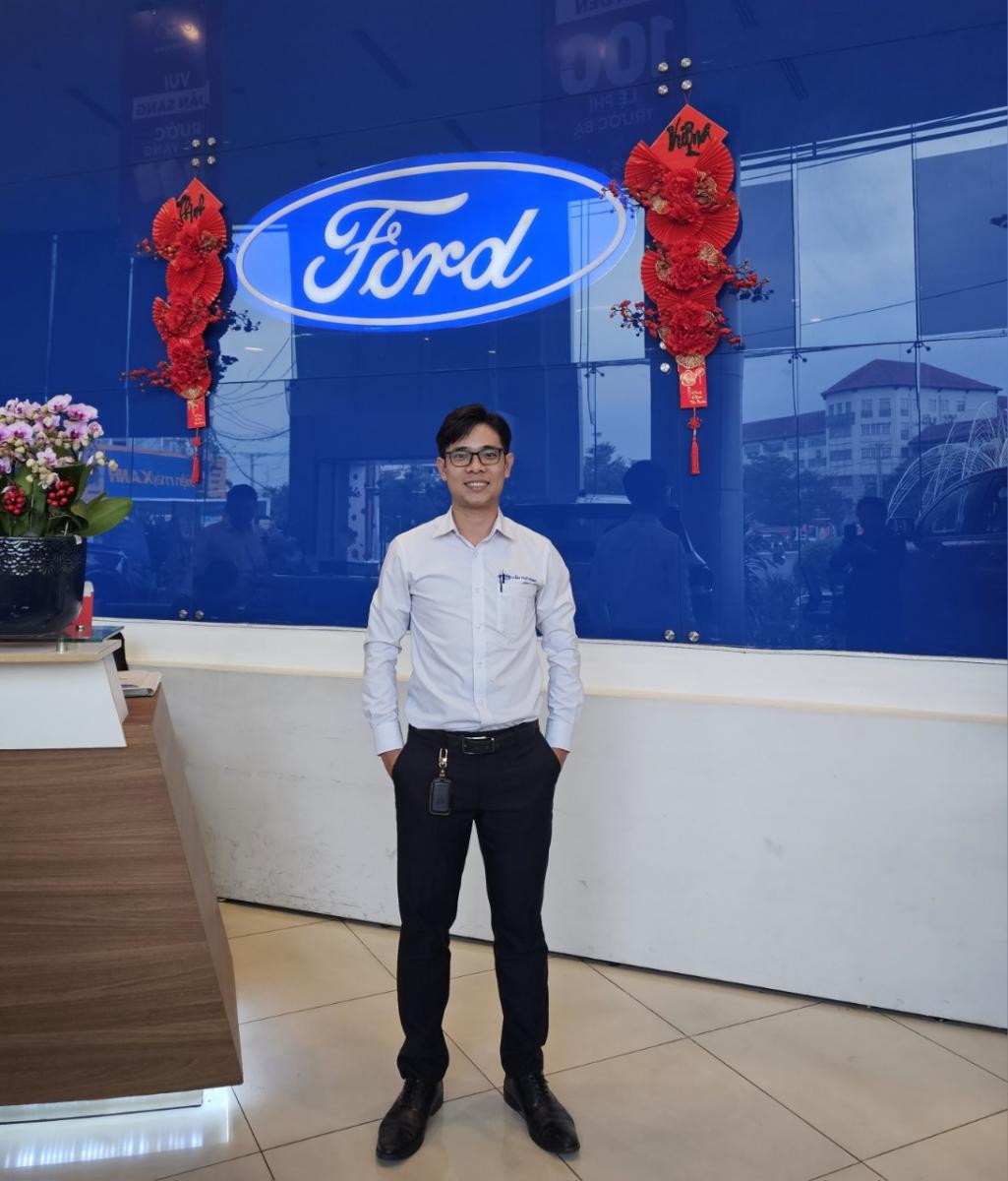 Mr Quân - Phó Giám Đốc Kinh Doanh Ford CT
